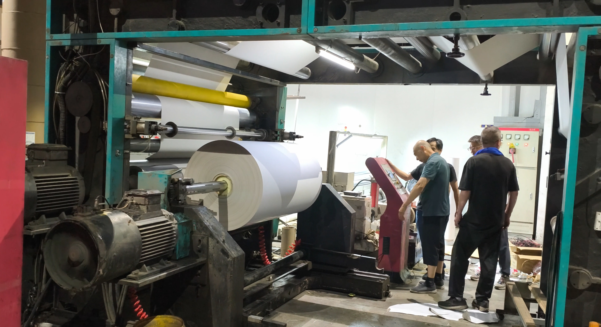 十二年“硬核”表现：稳得住，扛得住！6686体育变频器助力印刷厂稳产增效！