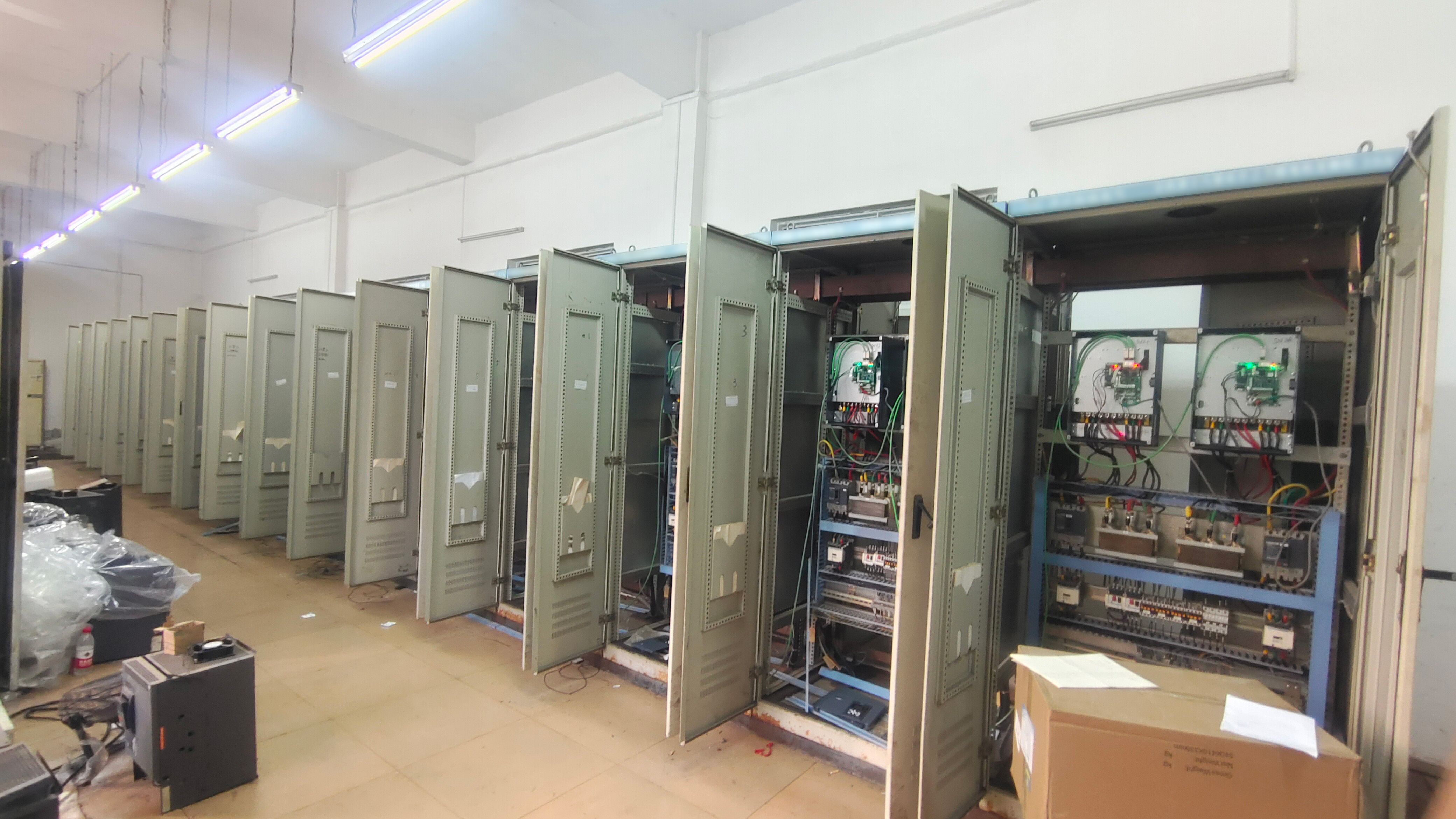 6686体育V9-H系列变频器:助力钢厂1250冷弯机组生产线“焕新升级”! 6686体育V9-H系列变频器:助力钢厂1250冷弯机组生产线“焕新升级”!